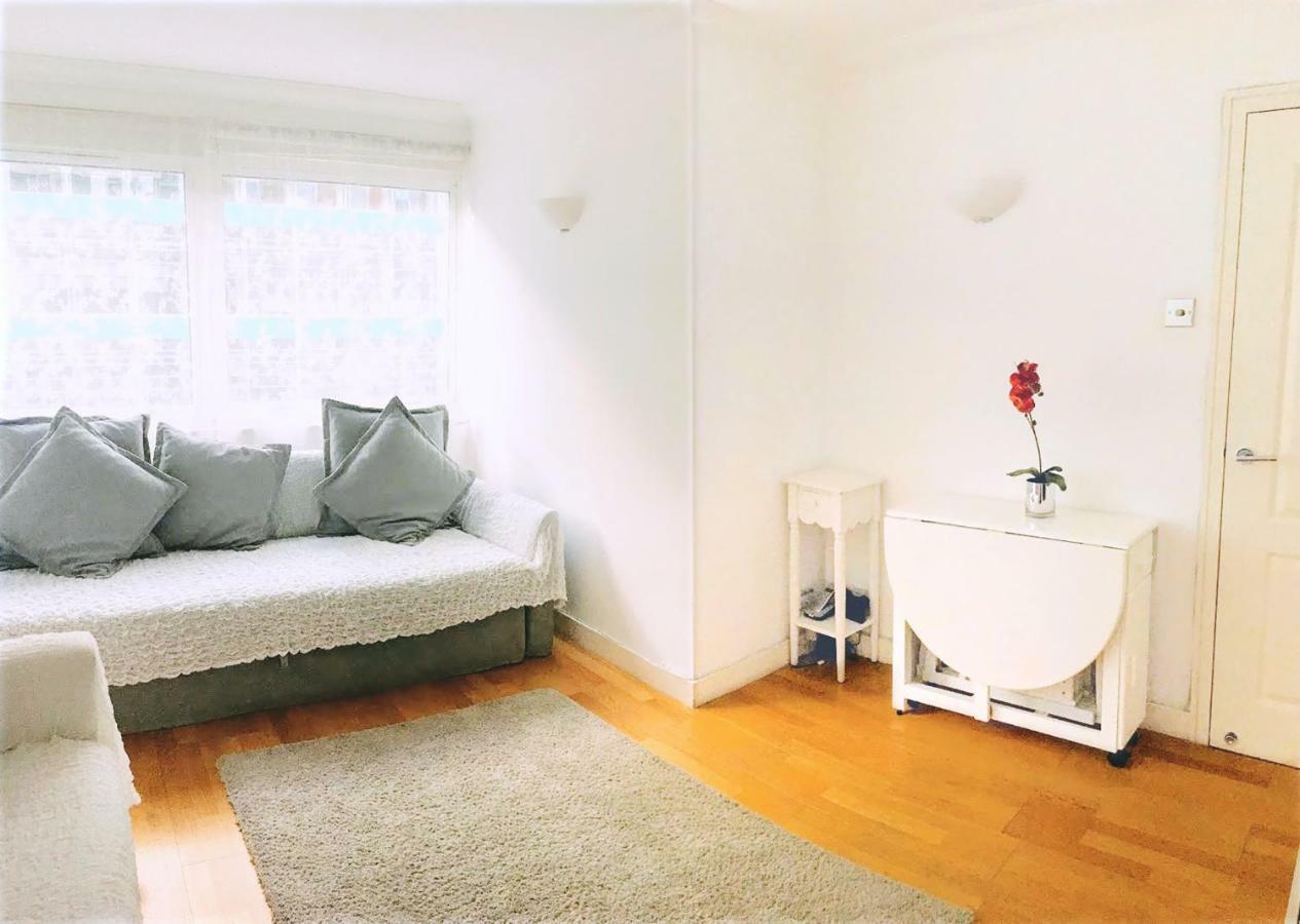 Elegant Fitzrovia Central London 2-Bed Nr Oxford Street Helpful Informative Host Apartment Exterior photo